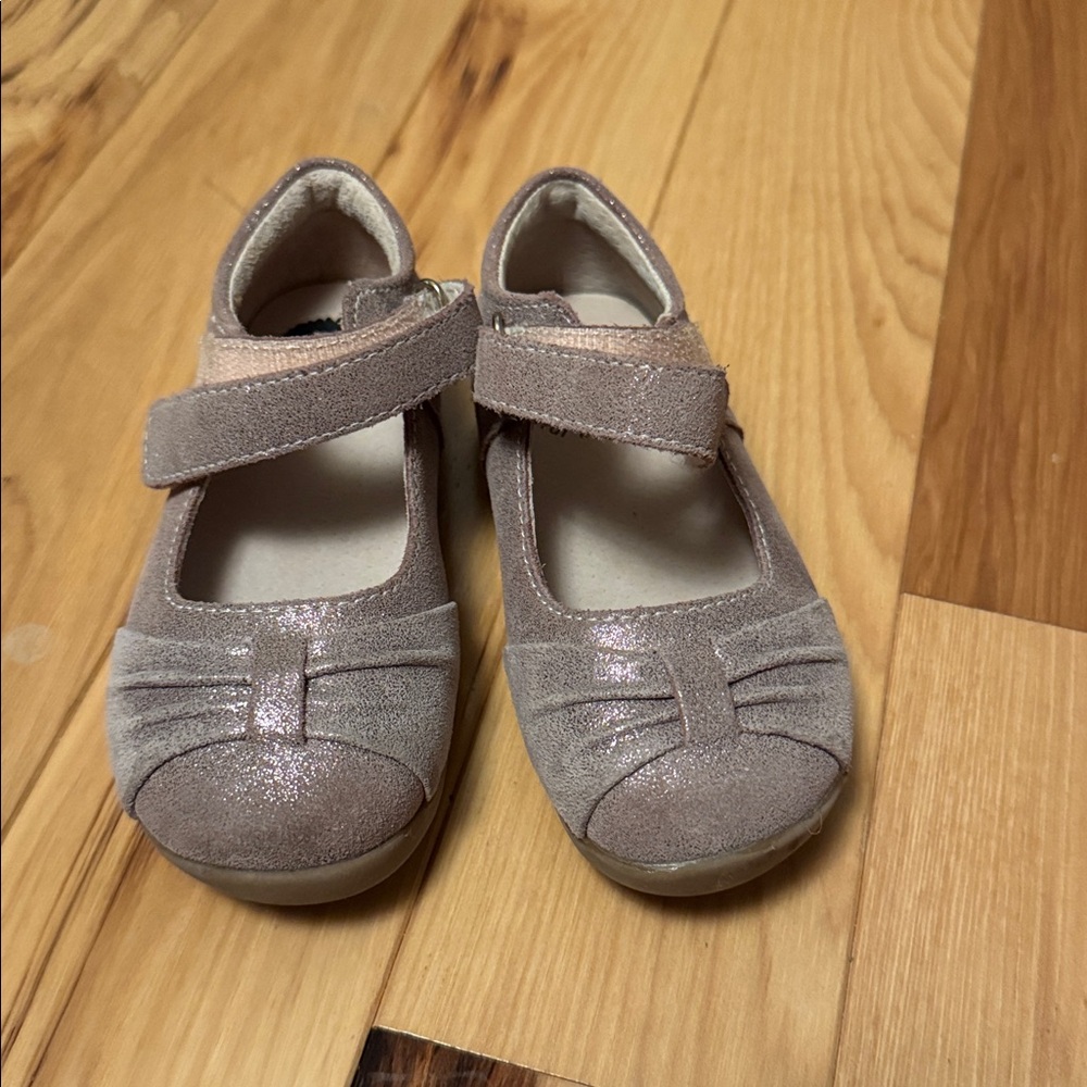 Live & Luca Sparkly Mary Jane Shoes Sz 8T